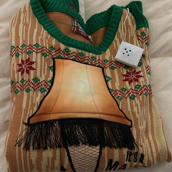 LIGHTS UP TALKS A Christmas Story Leg Lamp Ugly Christmas Sweater NWT - Picture 12 of 15